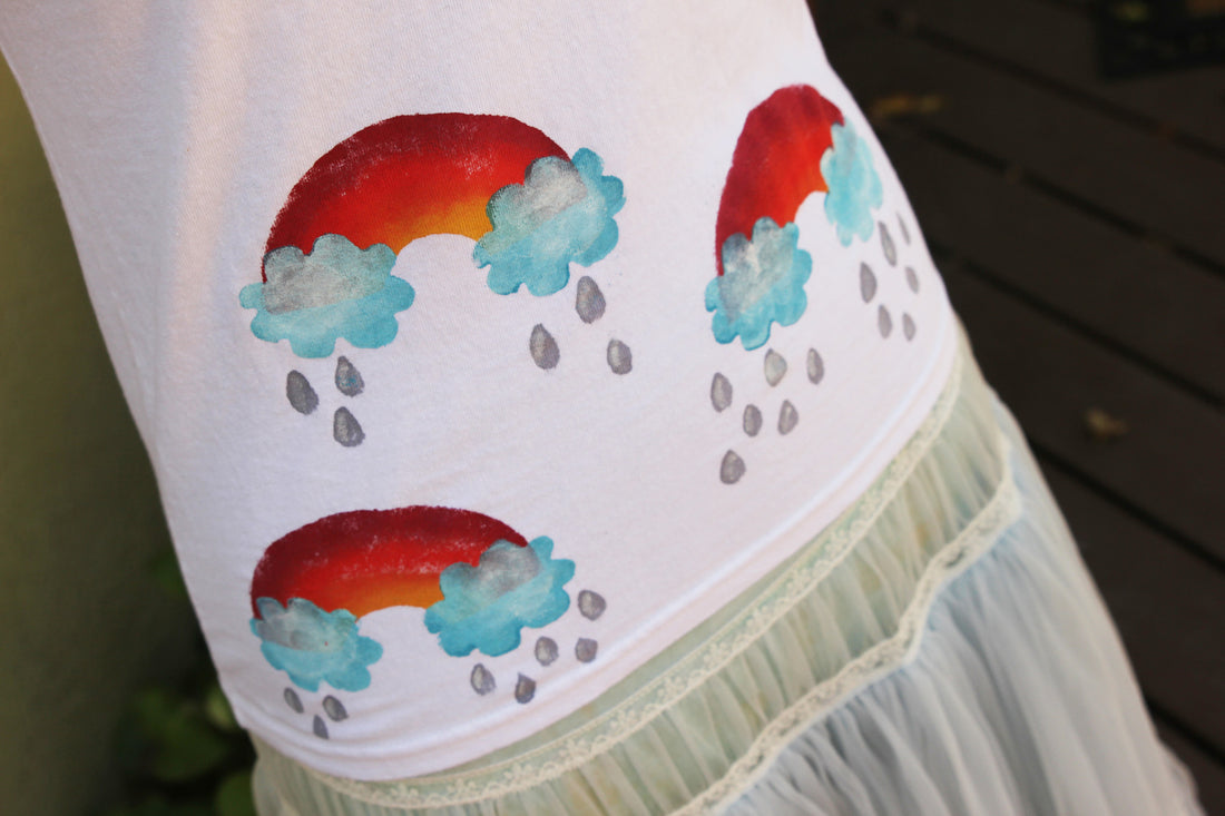 How to Distress Silk Screen T-Shirts with Mod Podge